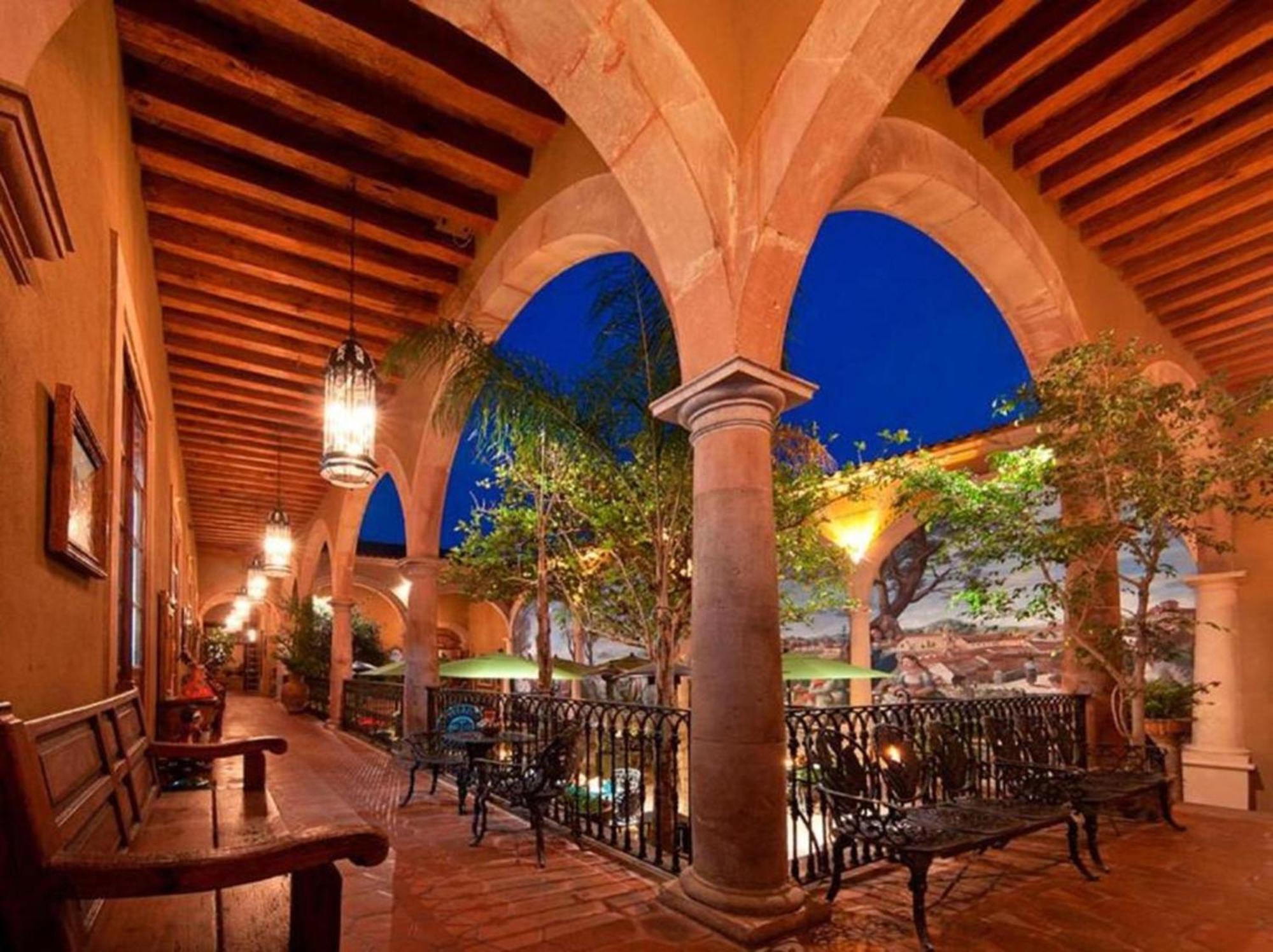 Mansion De Los Suenos Пацкуаро Екстер'єр фото