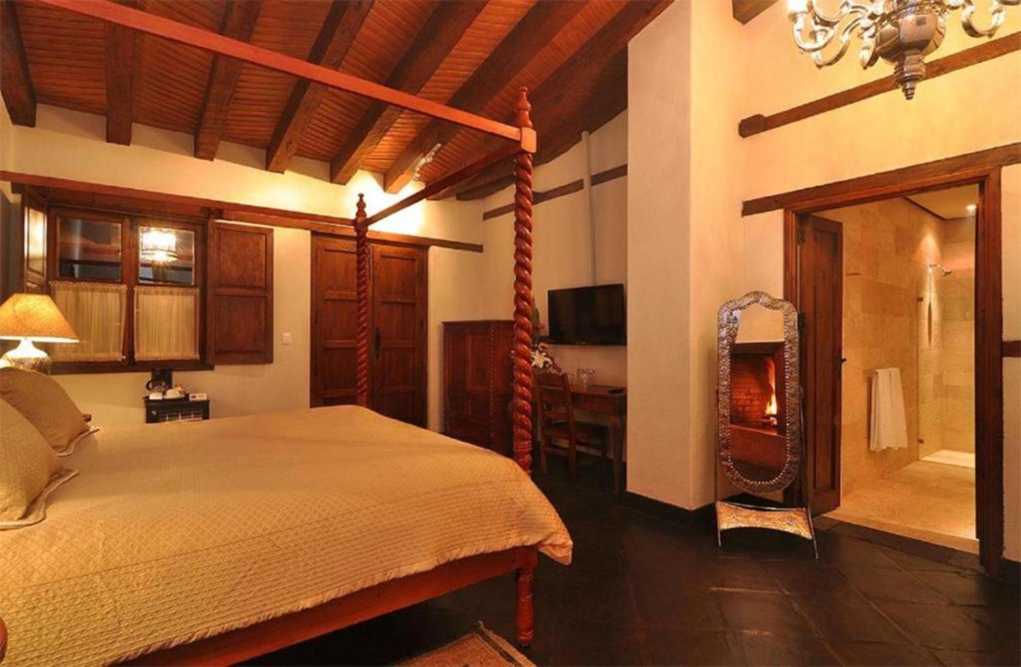 Mansion De Los Suenos Пацкуаро Номер фото