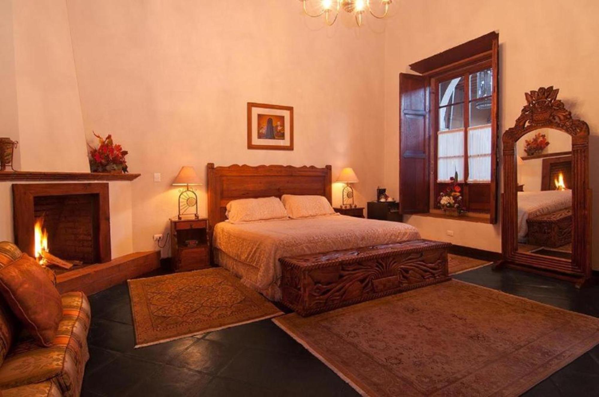 Mansion De Los Suenos Пацкуаро Номер фото